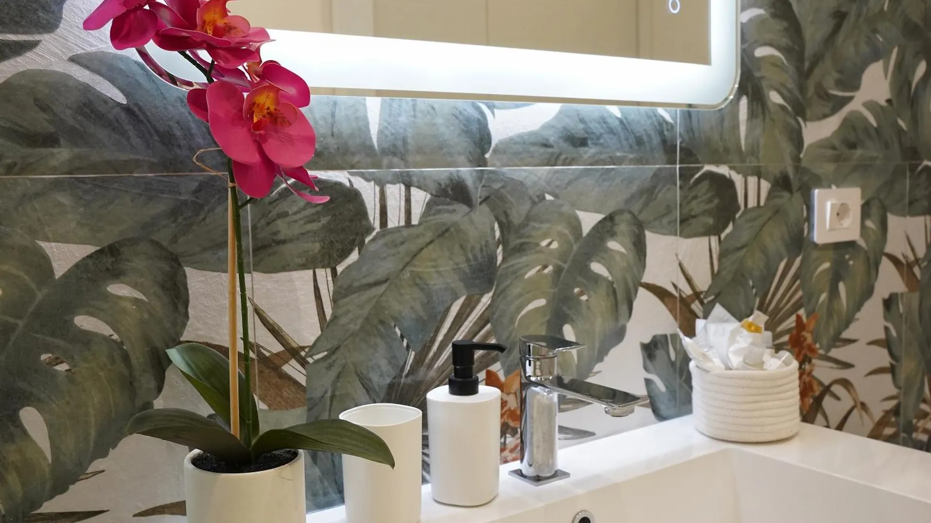 Ficurinias House-Catania Central Location-Secure Parking Italy