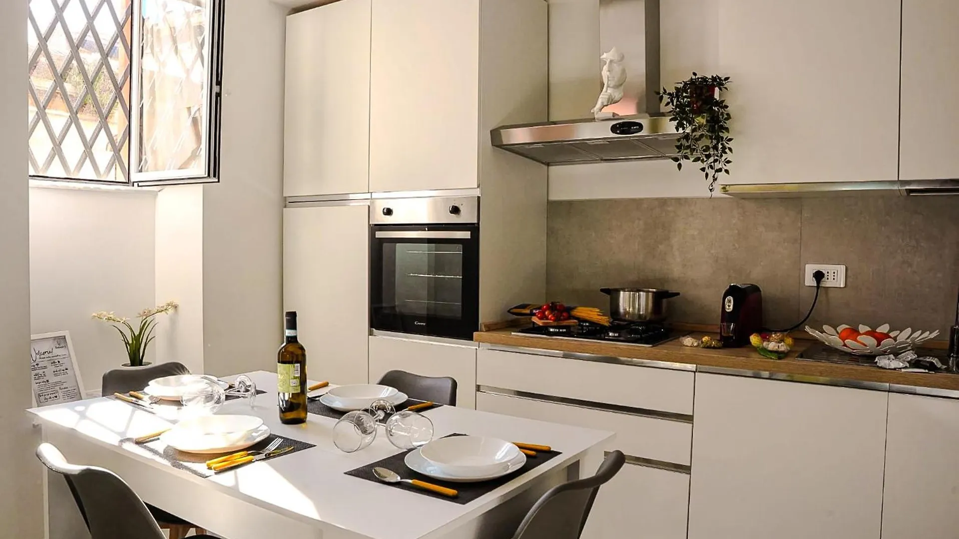 Ficurinias House-Catania Central Location-Secure Parking Catania