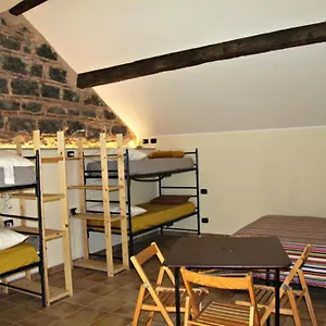  Hostel Agora